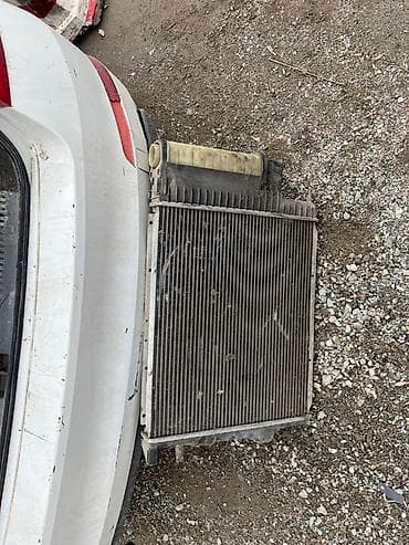 Радиатор бмв Радиатор охлаждения двигателя для легкового — 1