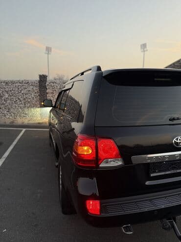 Продажа авто: Toyota Land Cruiser: 2012 г., 4.6 л, Типтроник, Газ, Внедорожник — 7