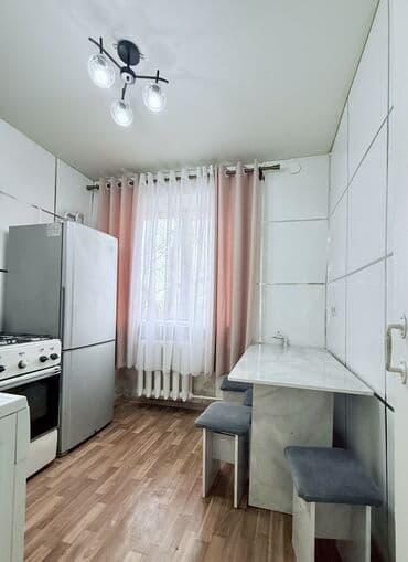 кв азия мол: 2 комнаты, Собственник, Без подселения, С мебелью полностью — 3