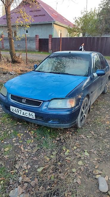 Транспорт: Honda Civic: 1997 г., Седан — 4