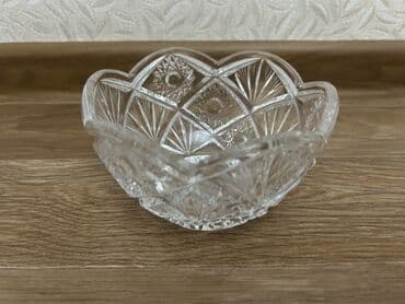 шкаф для посуды бу: Хрустальная посуда - Цена договорная - Материал: хрусталь — 9