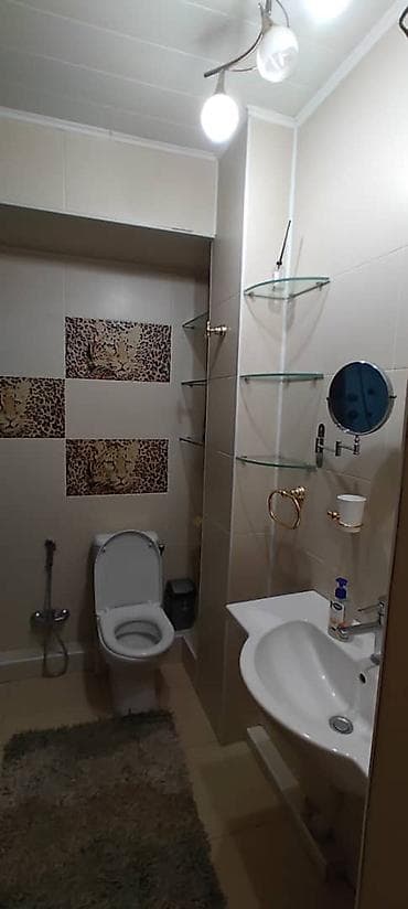 200: 5 комнат, Собственник, Без подселения, С мебелью полностью — 10