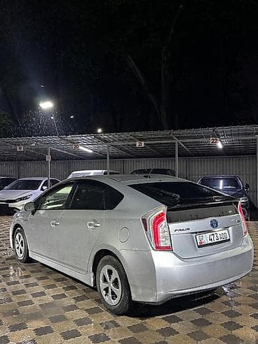 prius c: Toyota Prius: 2013 г., 1.8 л, Автомат, Гибрид, Седан — 4