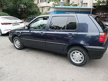 vw bora: Volkswagen Golf: 1992 г., 1.6 л, Механика, Бензин, Хэтчбэк — 1