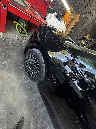 Канат Алдыңкы сол Zeekr