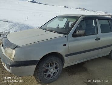 Volkswagen: Volkswagen Golf: 1993 г., 1.8 л, Механика, Бензин, Хетчбек — 6