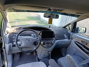 шторка атего: Toyota Avensis Verso: 2000 г., Минивэн — 1