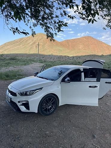 byd plus: Kia K3: 2021 г., 1.6 л, Автомат, Бензин, Седан — 5
