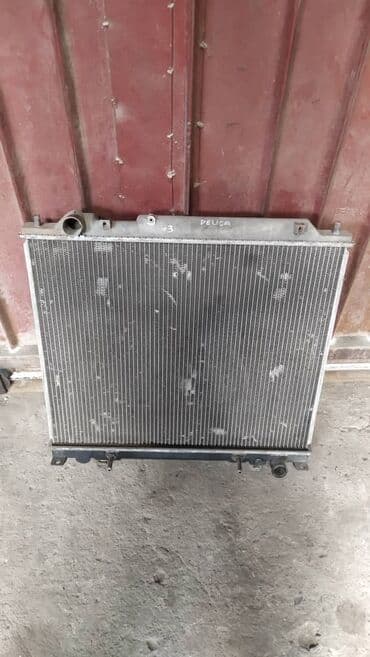 ремонт радиаторов охлаждения автомобилей: Mitsubishi Delica (Булка) радиатор, Митсубиси Делика радиатор — 1