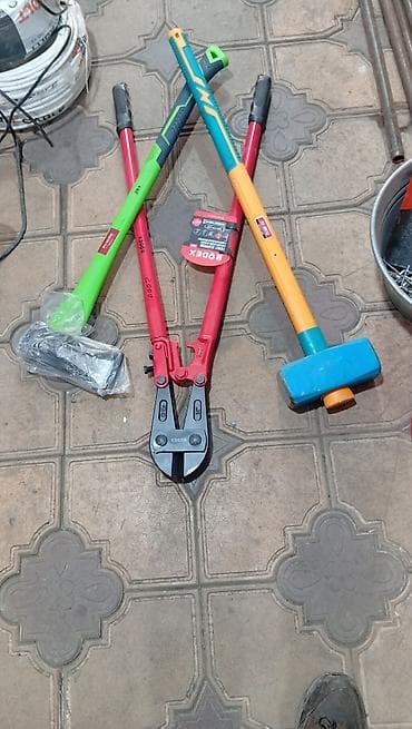 Буржуйкалар: Топор-колун с фиберглассовой рукояткой + болторез RODEX - — 4