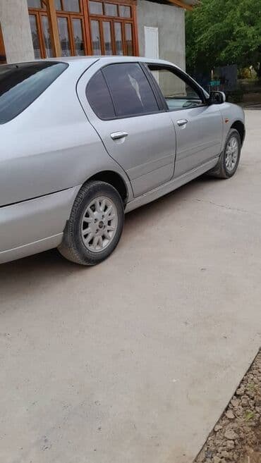 яшик для инструмента: Nissan Primera: 2001 г., Бензин, Седан — 1