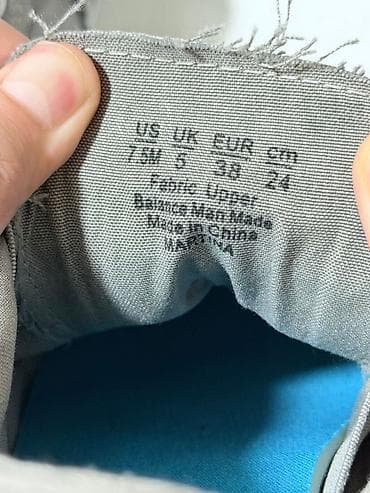 Айымдардын бут кийими: Кроссовкалар, 37, 37.5, Жаңы, түсү - Боз — 3