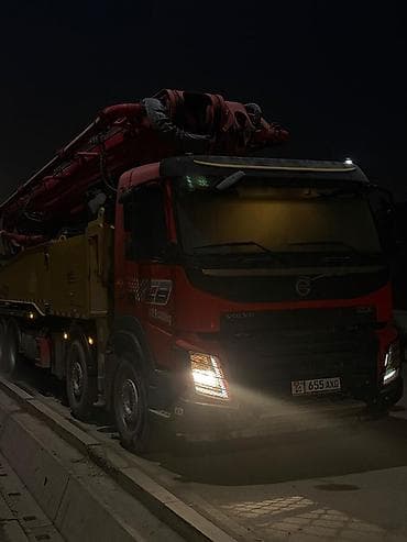full construction: Бетононасос, Mercedes-Benz — 7