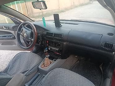 2000: Volkswagen Passat: 2000 г., 1.8 л, Механика, Бензин, Седан — 5