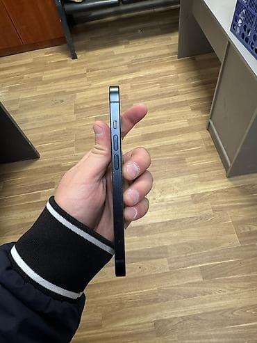 акамулятор б у: IPhone 13, 128 ГБ, Зарядное устройство, Защитное стекло, Чехол, 85 % — 3