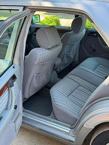 2 jz: Mercedes-Benz W124: 1993 г., 2.2 л, Механика, Бензин, Седан — 9