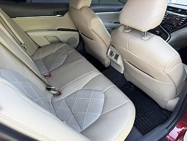 Toyota: Toyota Camry: 2018 г., 2.5 л, Вариатор, Гибрид, Седан — 7