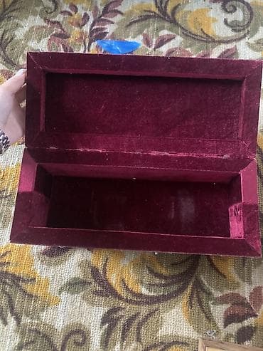 часы из дерева: Резная деревянная шкатулка для украшений/ручек - Материал — 3