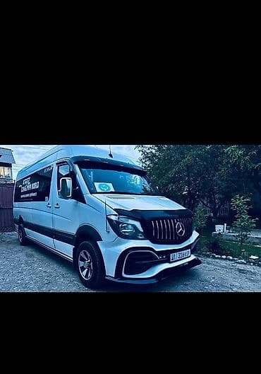 швея бир модель: Пассажирский микроавтобус Mercedes (длинная база, высокий потолок) — — 4