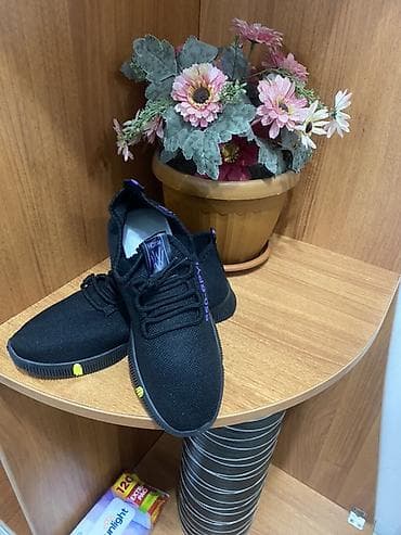 ботасы летние: Легкие повседневные кроссовки - Цвет: черный с акцентами на подошве — 2