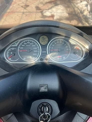скутеры хонда: Макси-скутер Honda, 420 куб. см, Бензин, Б/у — 4