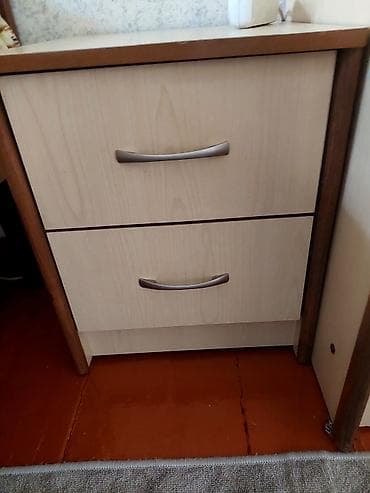 бу мебели: Спальный гарнитур в светлом древесном оттенке (ЛДСП с темными — 5