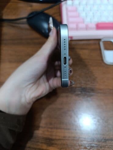 Техника жана электроника: IPhone 15, Колдонулган, 128 ГБ, Көгүлтүр, Заряддоочу түзүлүш, Каптама, Кабель, 88 % — 5