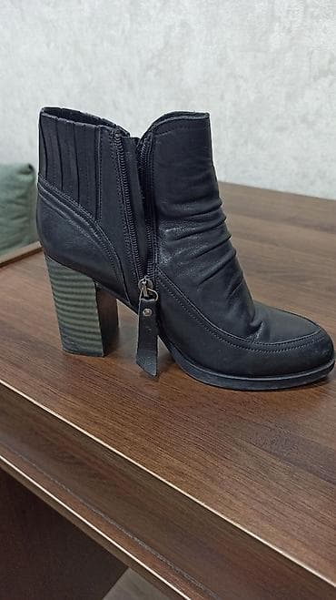 Оксфорды: Кожаные ботильоны б/у, Турция, флисовое утепление внутри, состояние — 5