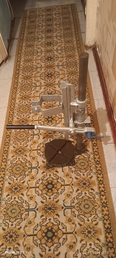 мини генератор: Продаю инструменты:Точило, двигатель на 220 в,180 вт,2800 оборотов — 13