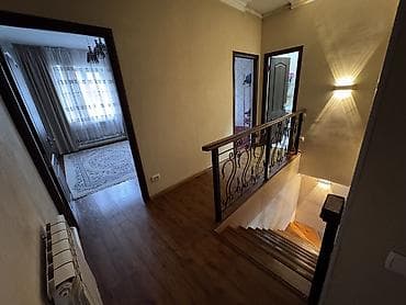 Продажа домов: Таунхаус - Формат: 3-этажный 9-комнат таунхаус с отдельным входом и — 8