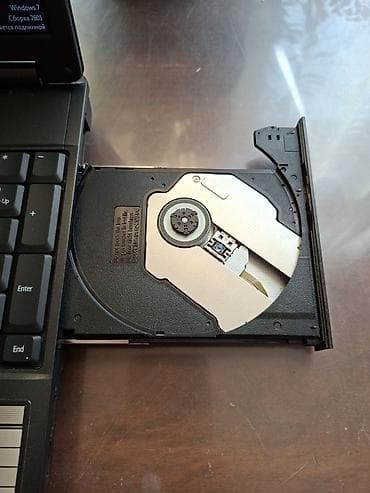 sky vision: Продаю ноутбук. В отличном сосотоянии 2) Портативный кассетный — 3