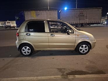 Daewoo Matiz: 2011 г., 0.8 л, Кол менен иштөөчү, Бензин, Хетчбек — 4