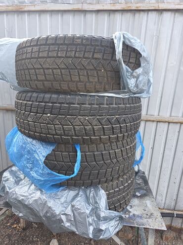 зимние шины с дисками: Шины 235 / 60 / R 18, Зима, Б/у, Комплект, Легковые, Китай, Maxtrek — 1