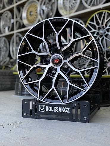 Литые Диски R 15 Vossen, Комплект, отверстий - 4, Новый