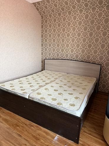 односпальная кровать для взрослого: Двуспальная кровать, С матрасом, длина - 200 см — 1