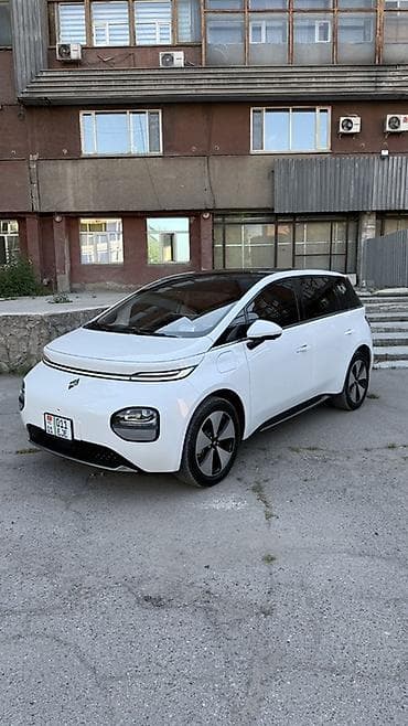 Транспорт: BYD Yuan Up: 2023 г., 1.5 л, Автомат, Электромобиль, Хэтчбэк — 2