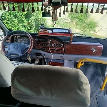 Автобус, Mercedes-Benz, 1999 г., 2.9 л — 6