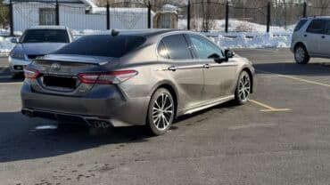 авто под аыкуп: Toyota Camry: 2018 г., 2 л, Вариатор, Бензин, Седан — 3