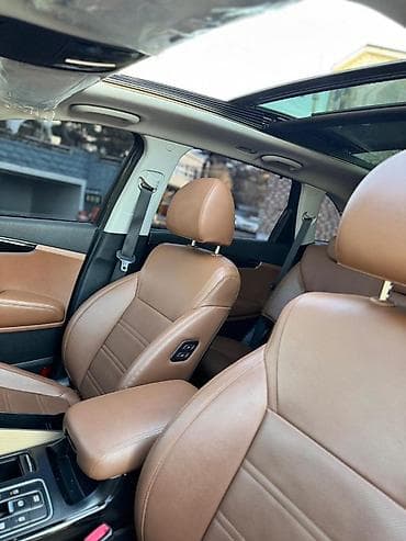 голиф 2: Kia Sorento: 2019 г., Кроссовер — 6