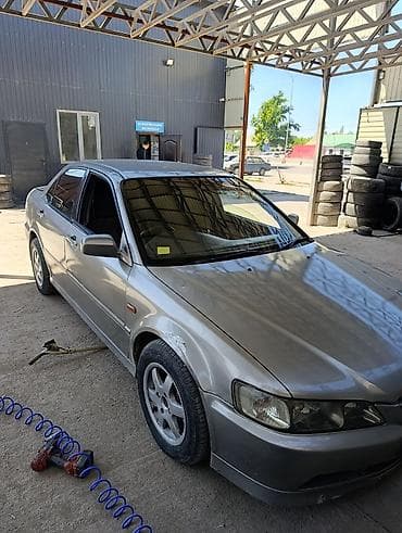Honda Accord: 1998 г., 2 л, Автомат, Бензин, Седан — 3