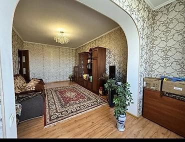 pro group: 4 комнаты, 82 м², Золотой квадрат 106 серия, 7 этаж, Косметический ремонт — 3