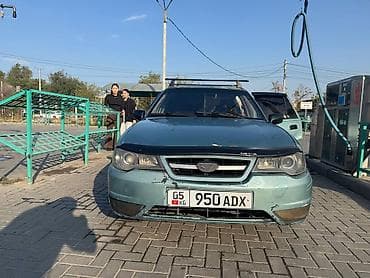 нек: Daewoo Nexia: 2009 г., 1.5 л, Механика, Седан — 4