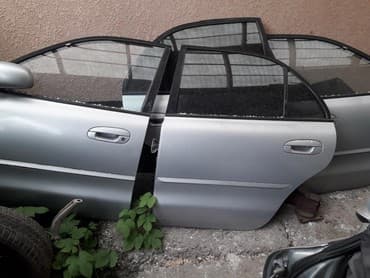 Продаю запчасть на Мицубиси галант 1993 по1996года об. 2000куб и 1800