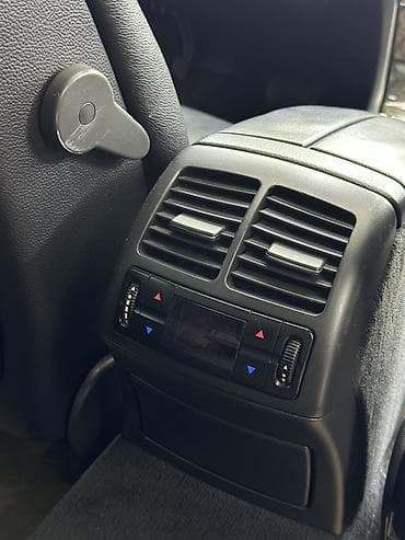 нива панель: Mercedes-Benz E-Class: 2003 г., 5 л, Автомат, Бензин, Седан — 8