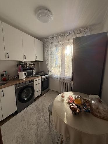 8: 3 комнаты, 58 м², 104 серия, 4 этаж — 1
