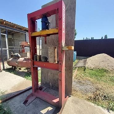 утюг пресс: Продам. Гидравлический пресс LAUNCH, напольный, рамный. - Назначение — 3