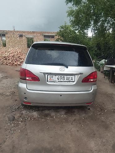 Продажа авто: Toyota Ipsum: 2002 г., 2.4 л, Автомат, Бензин, Минивэн — 6