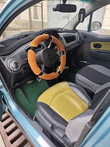 Салон автомобиля (интерьер) с доработками и аксессуарами - Руль с