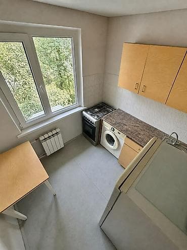 стучные квартиры: 1 комната, 32 м², 3 мкр 104 серия, 4 этаж, Косметический ремонт — 3