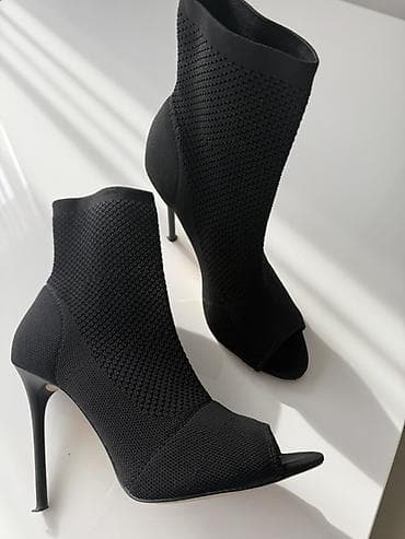 ботин: Идеальные черные ботильоны с открытым носком от Mango Размер: 38 — 2